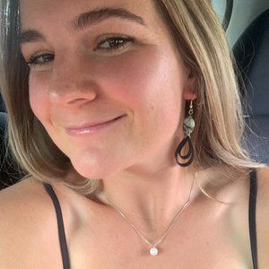 Meet your Posher, Anneke